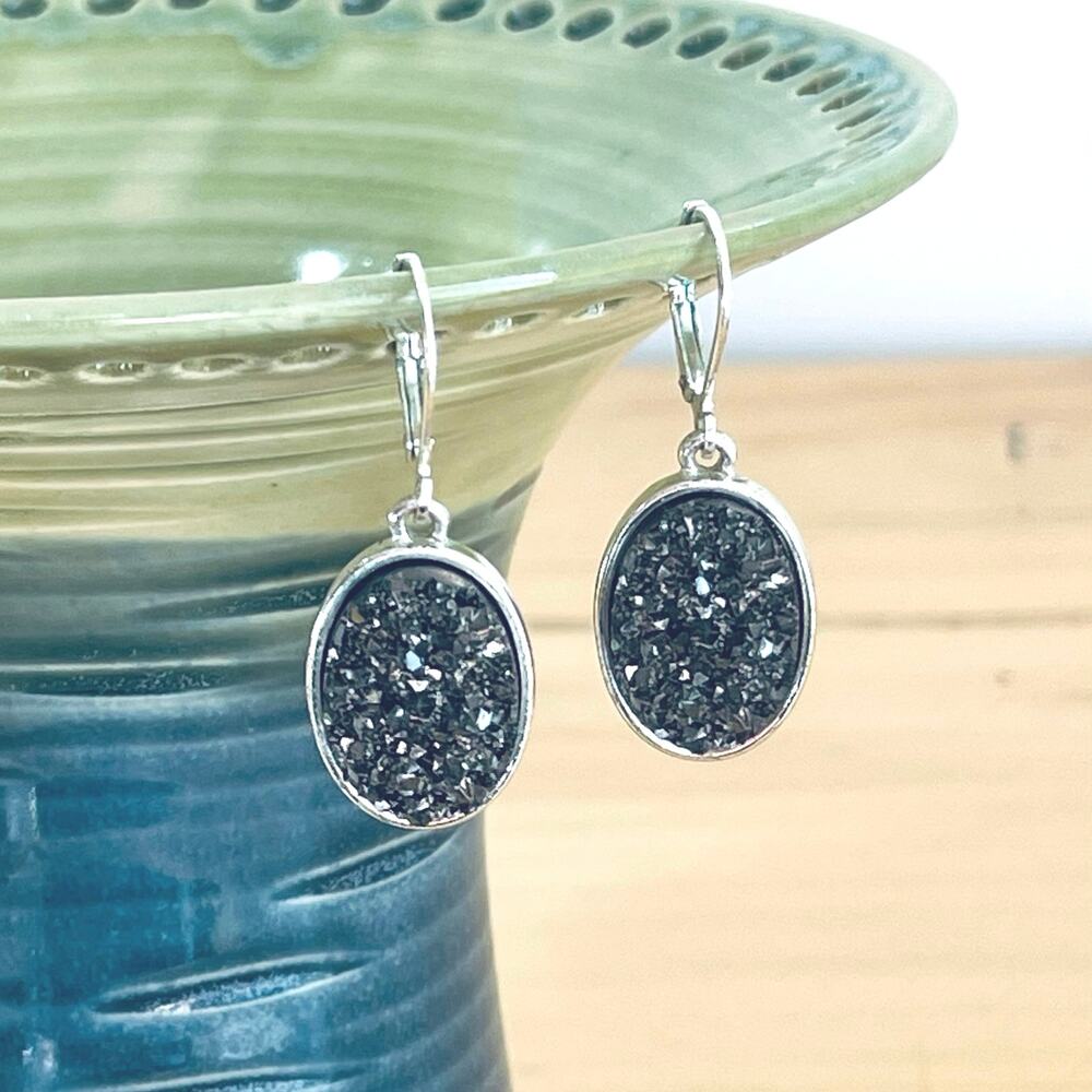 Vtg Joan Rivers Black Druzy Quartz Earrings Classics Collection Silver Tone Oval